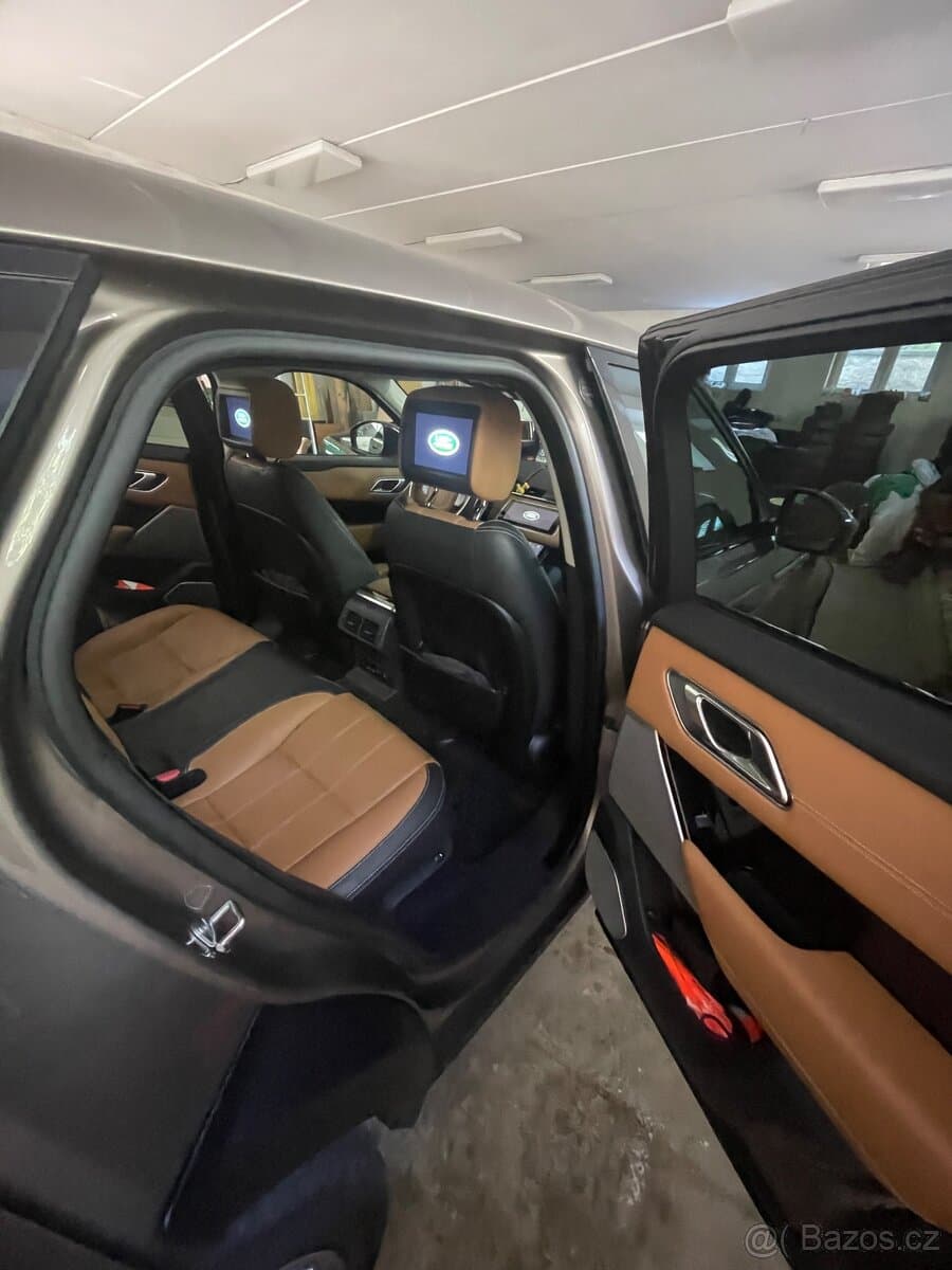 2018 Land Rover RANGE ROVER VELAR - 9