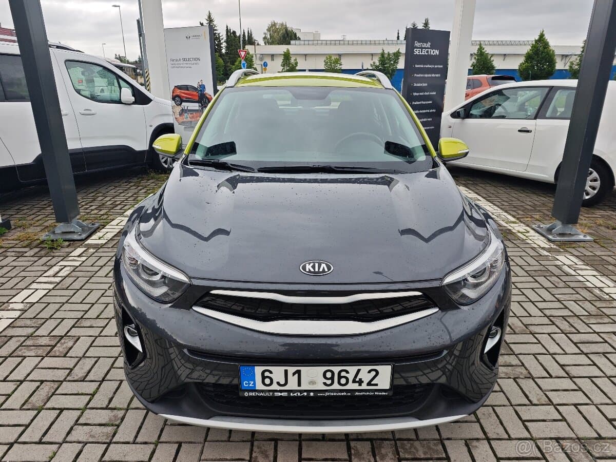 2019 Kia STONIC - 9
