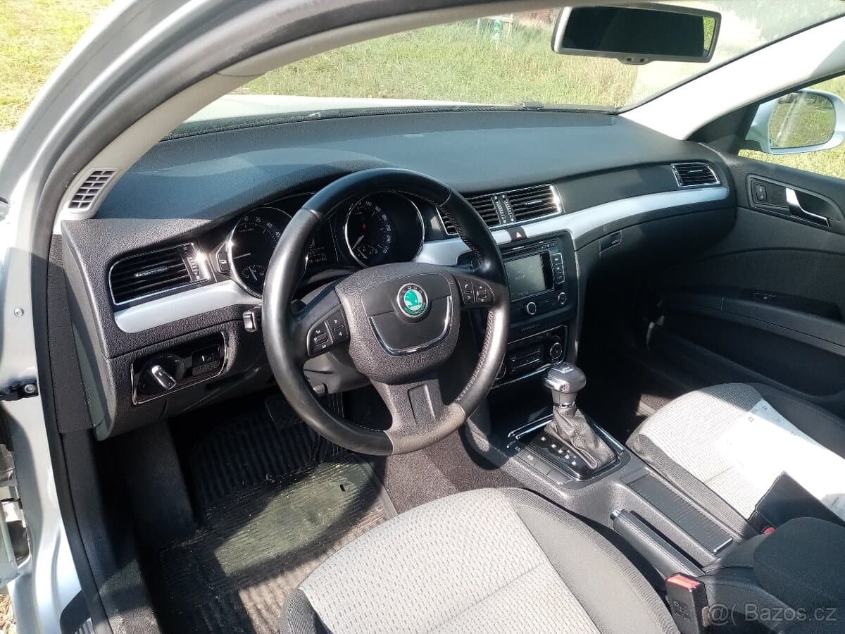 2012 Škoda SUPERB - 9