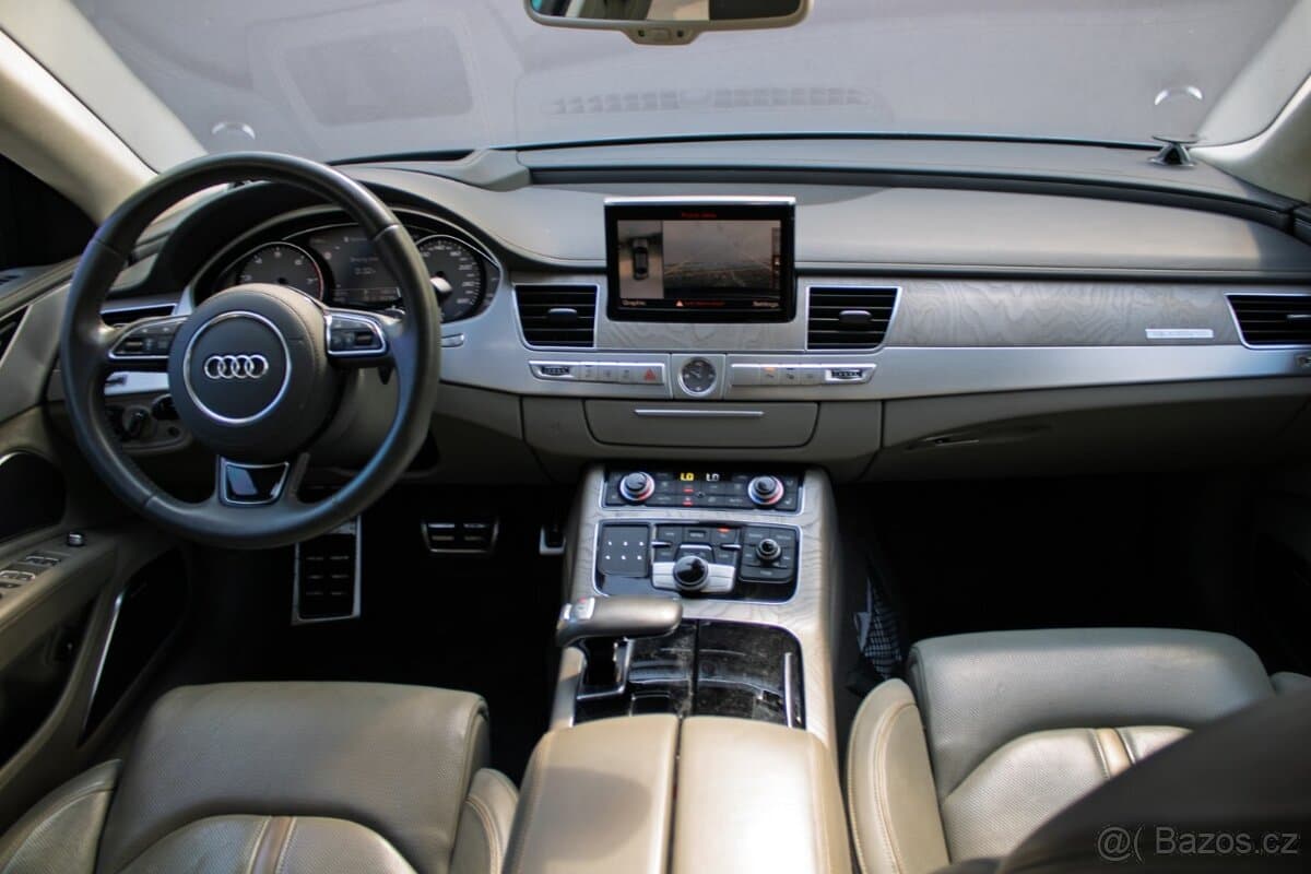 2015 Audi A8 - 9