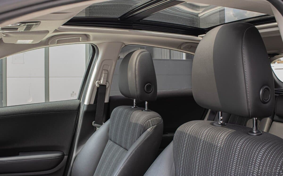 2015 Honda HR-V - 9