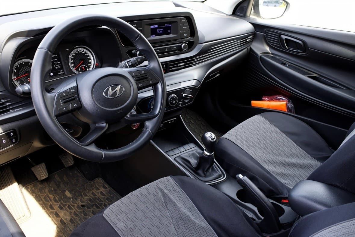 2023 Hyundai i20 - 9