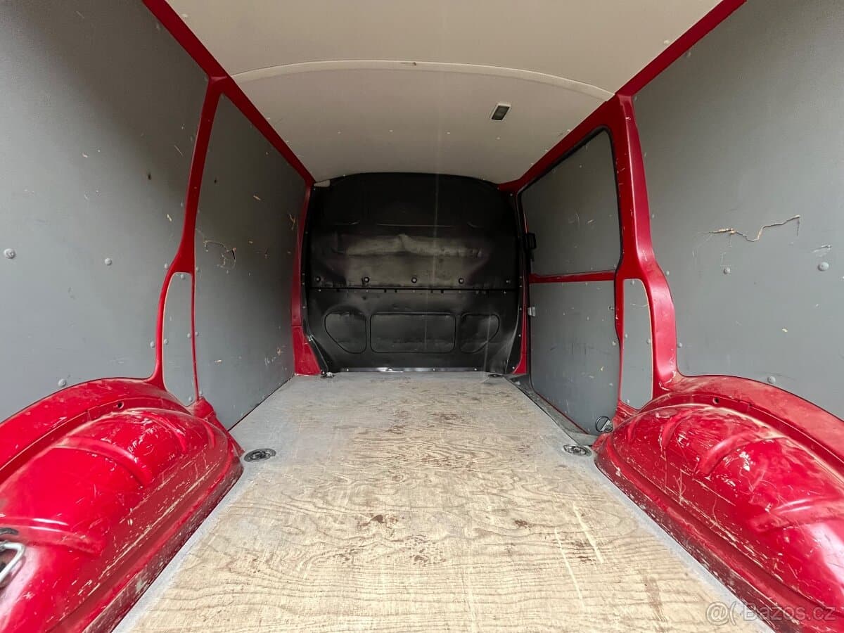 2012 Volkswagen TRANSPORTER - 9