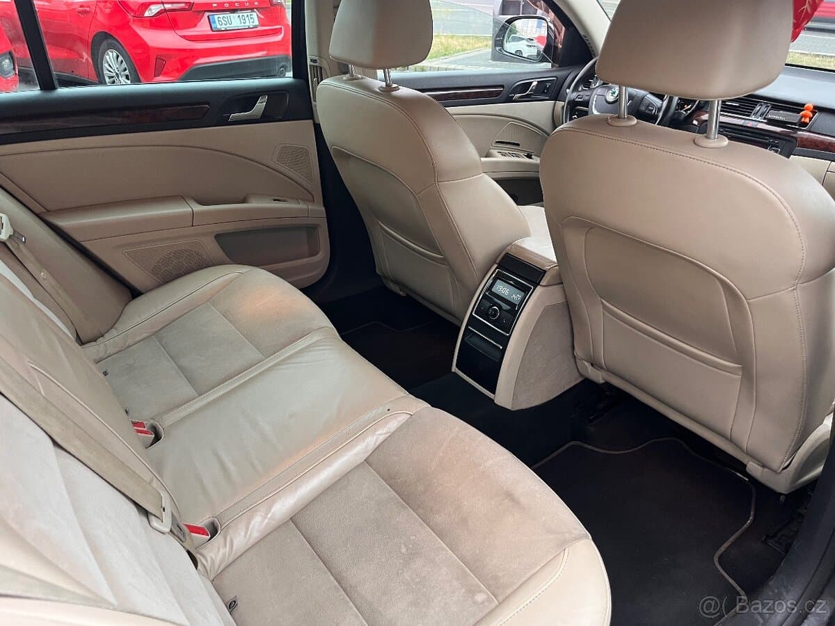 Škoda SUPERB - 9