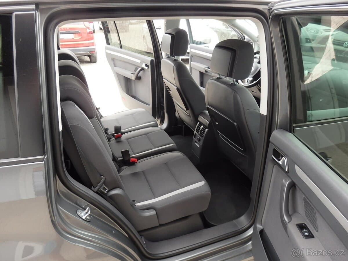 2013 Volkswagen TOURAN - 9