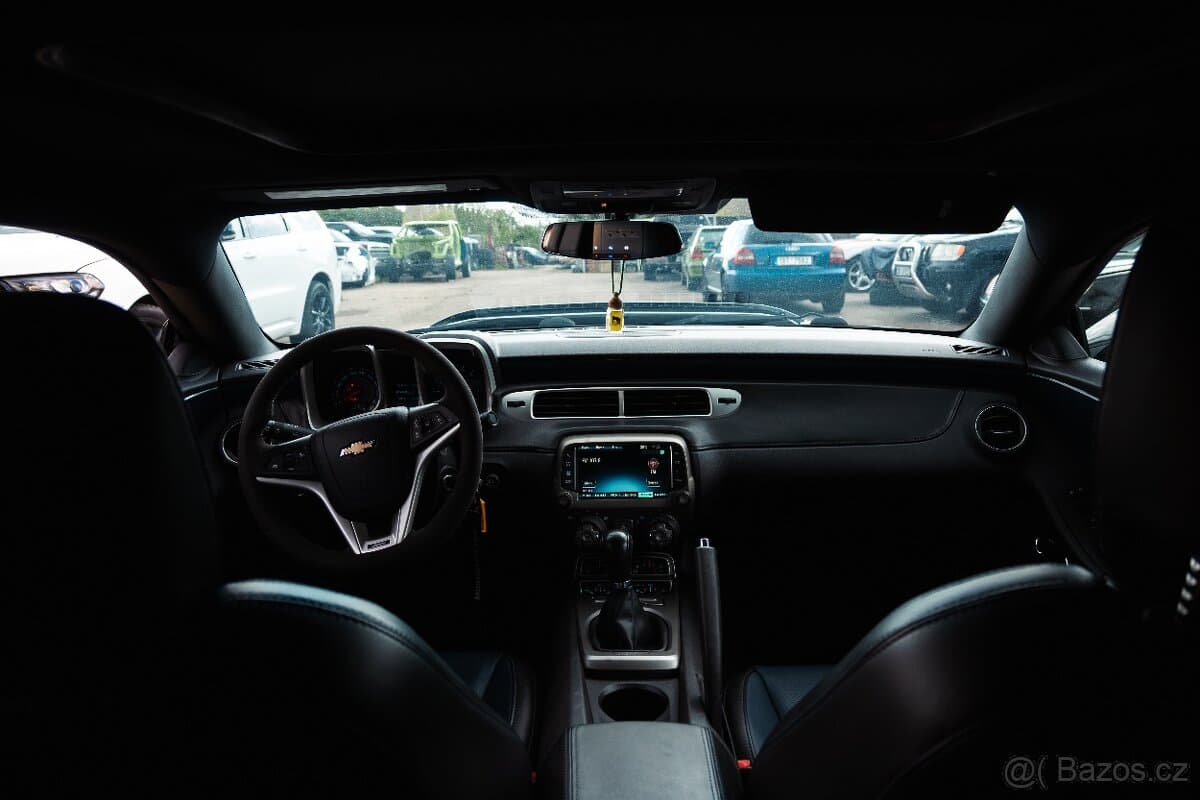 2014 Chevrolet CAMARO - 9