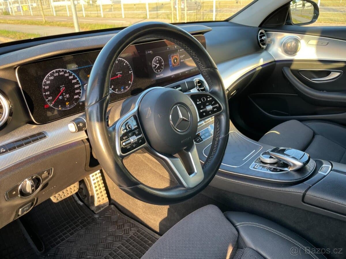 2019 Mercedes-Benz OSTATNÍ - 9