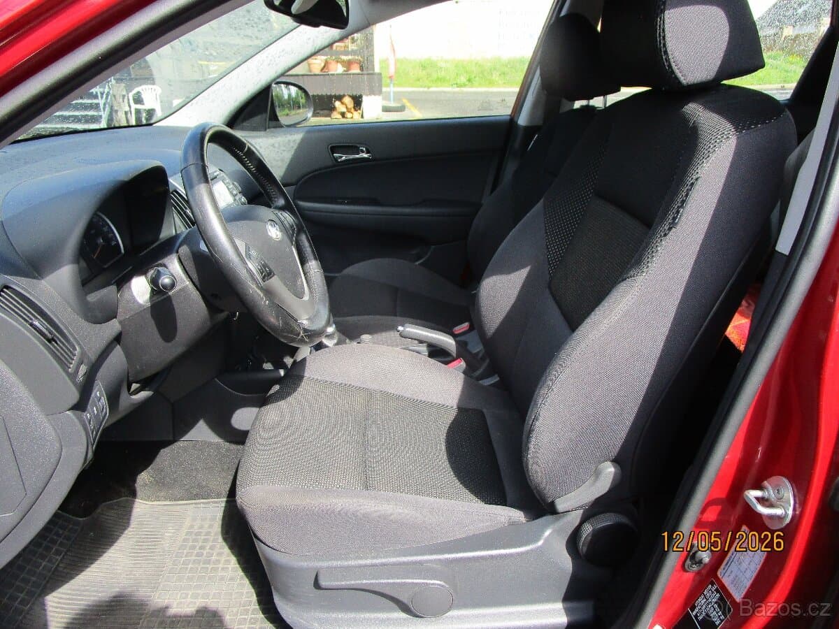 2012 Hyundai i30 - 9