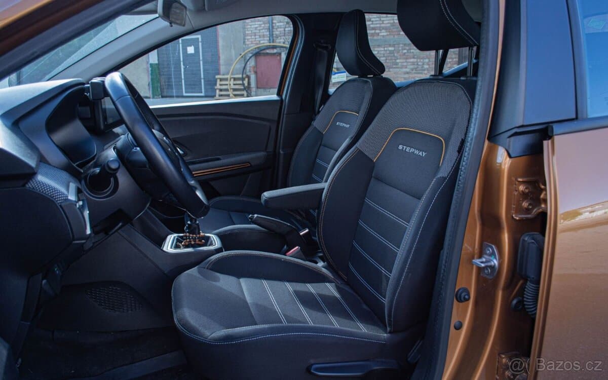 2021 Dacia SANDERO - 9