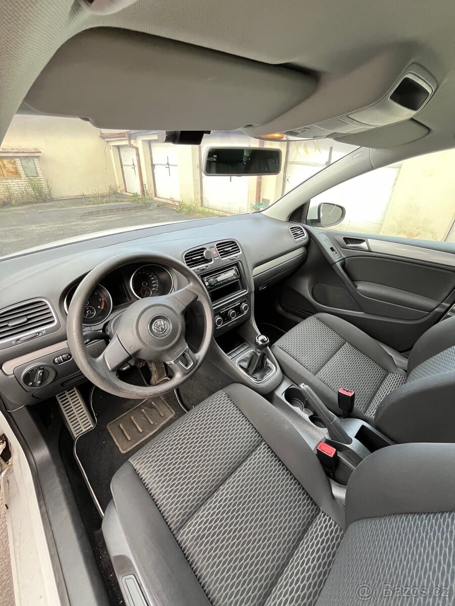 2009 Volkswagen GOLF - 9