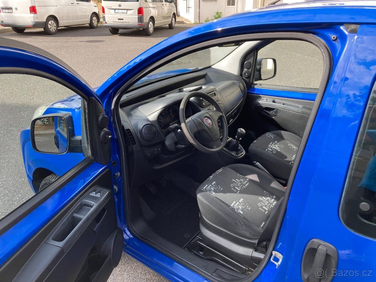 2010 Fiat QUBO - 9