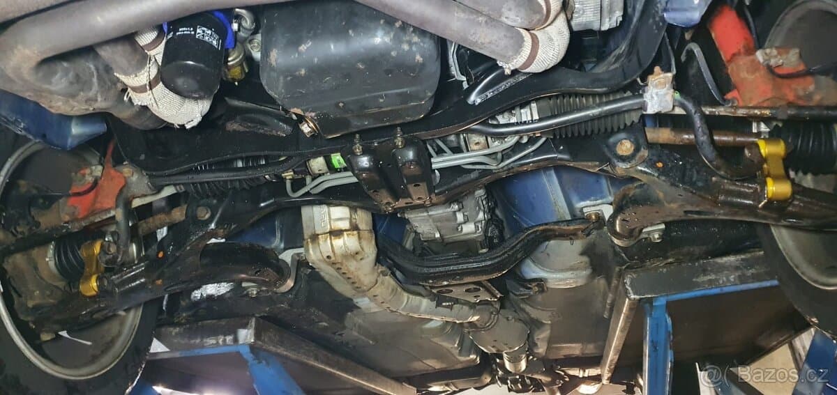2000 Subaru IMPREZA - 9