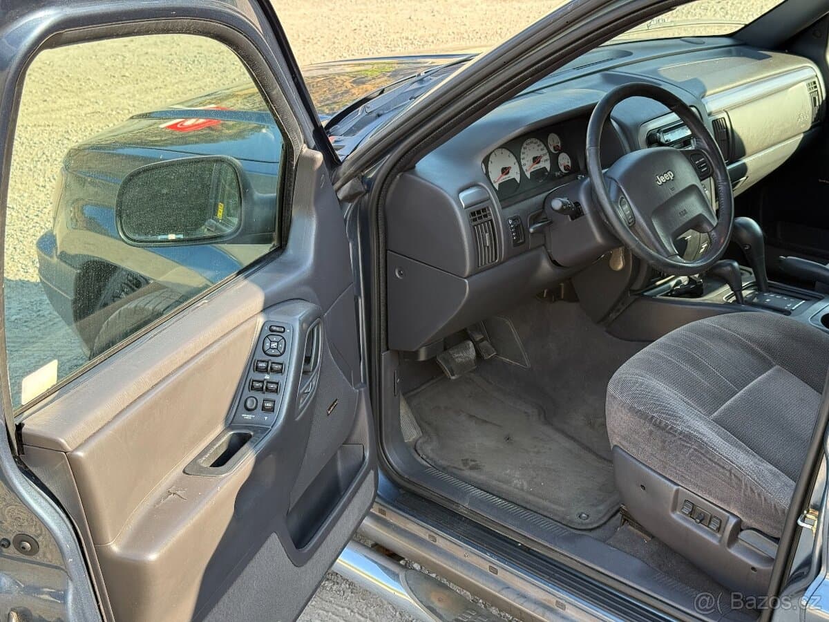 Jeep CHEROKEE - 9