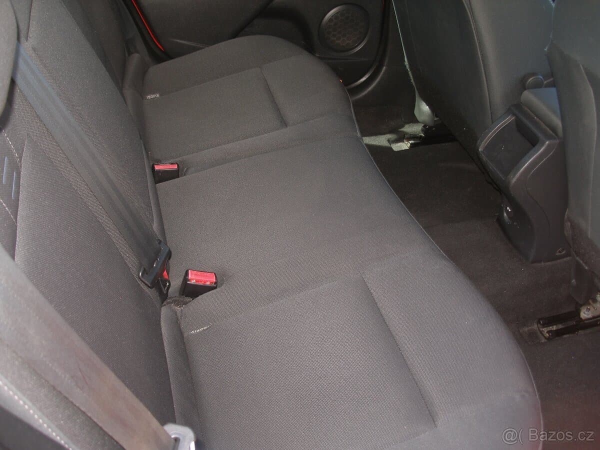 Renault MEGANE - 9