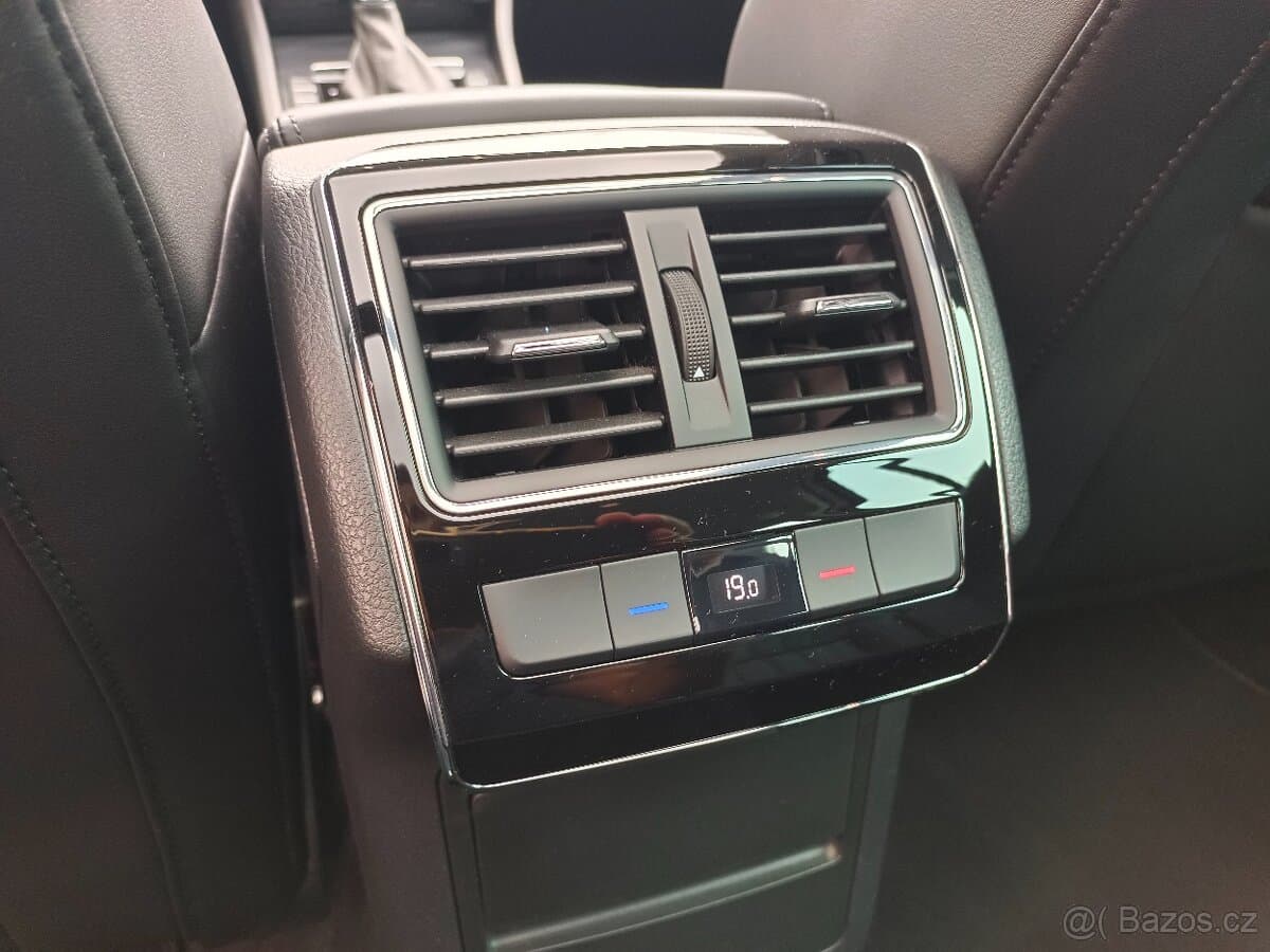 2023 Škoda SUPERB - 9