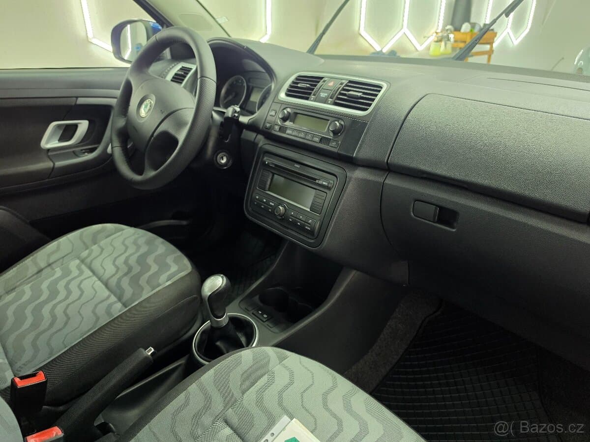 2009 Škoda FABIA - 9