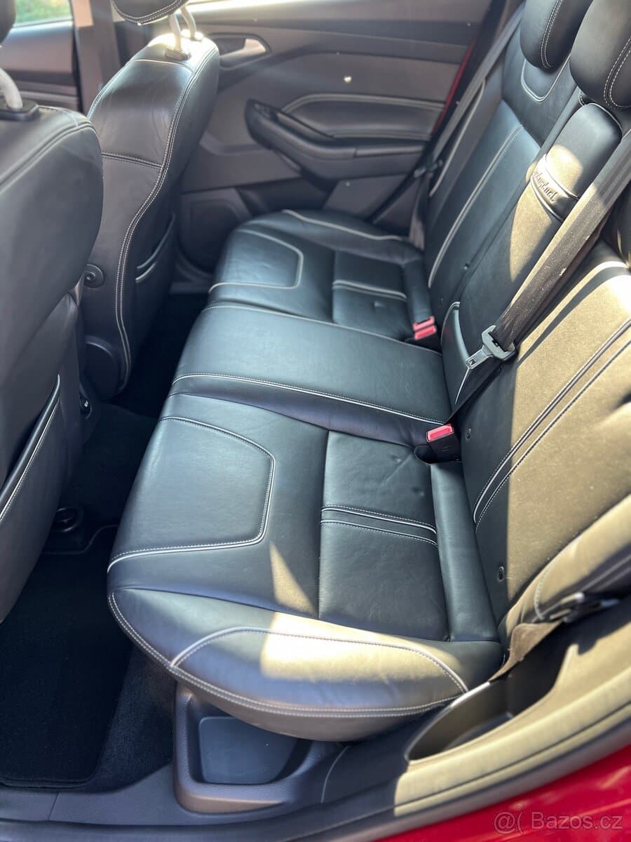 2012 Ford FOCUS - 9