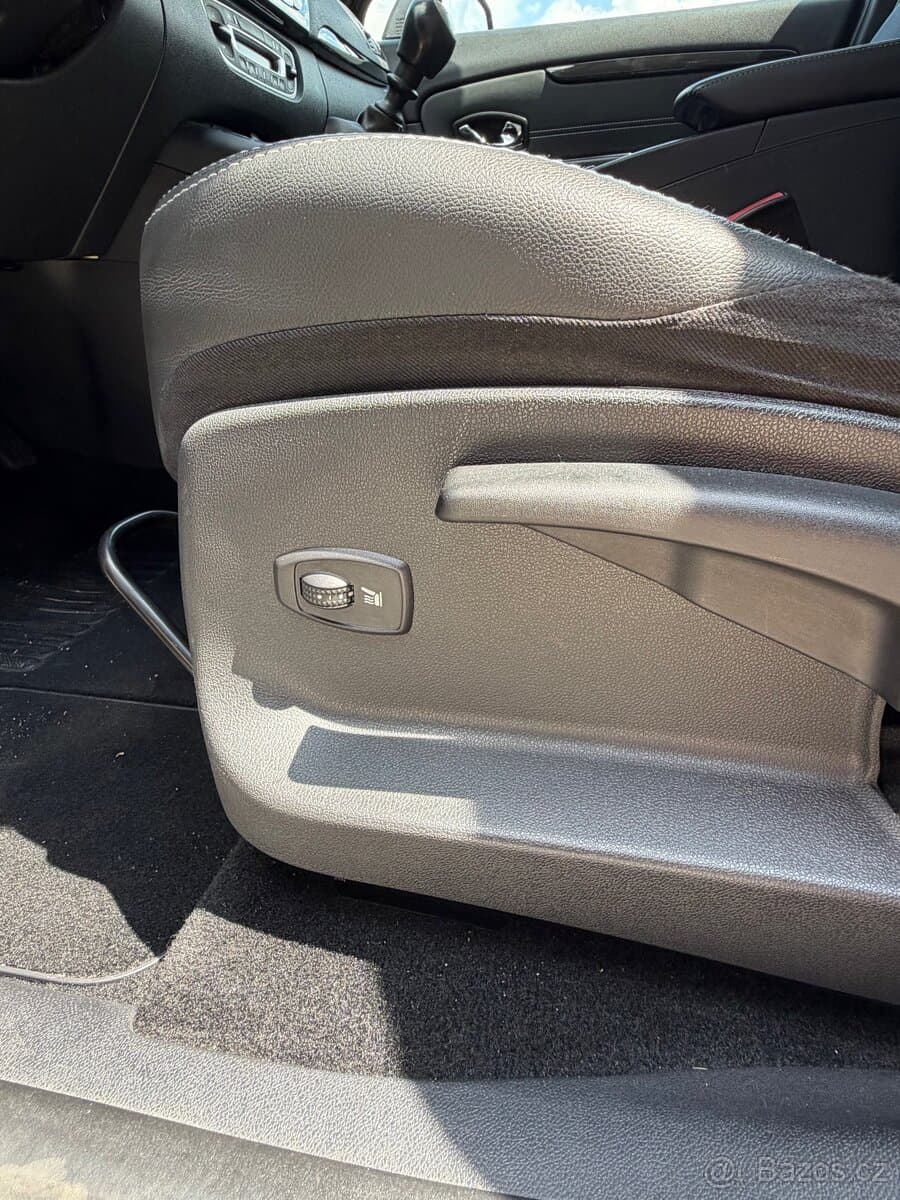 2014 Renault SCENIC - 9