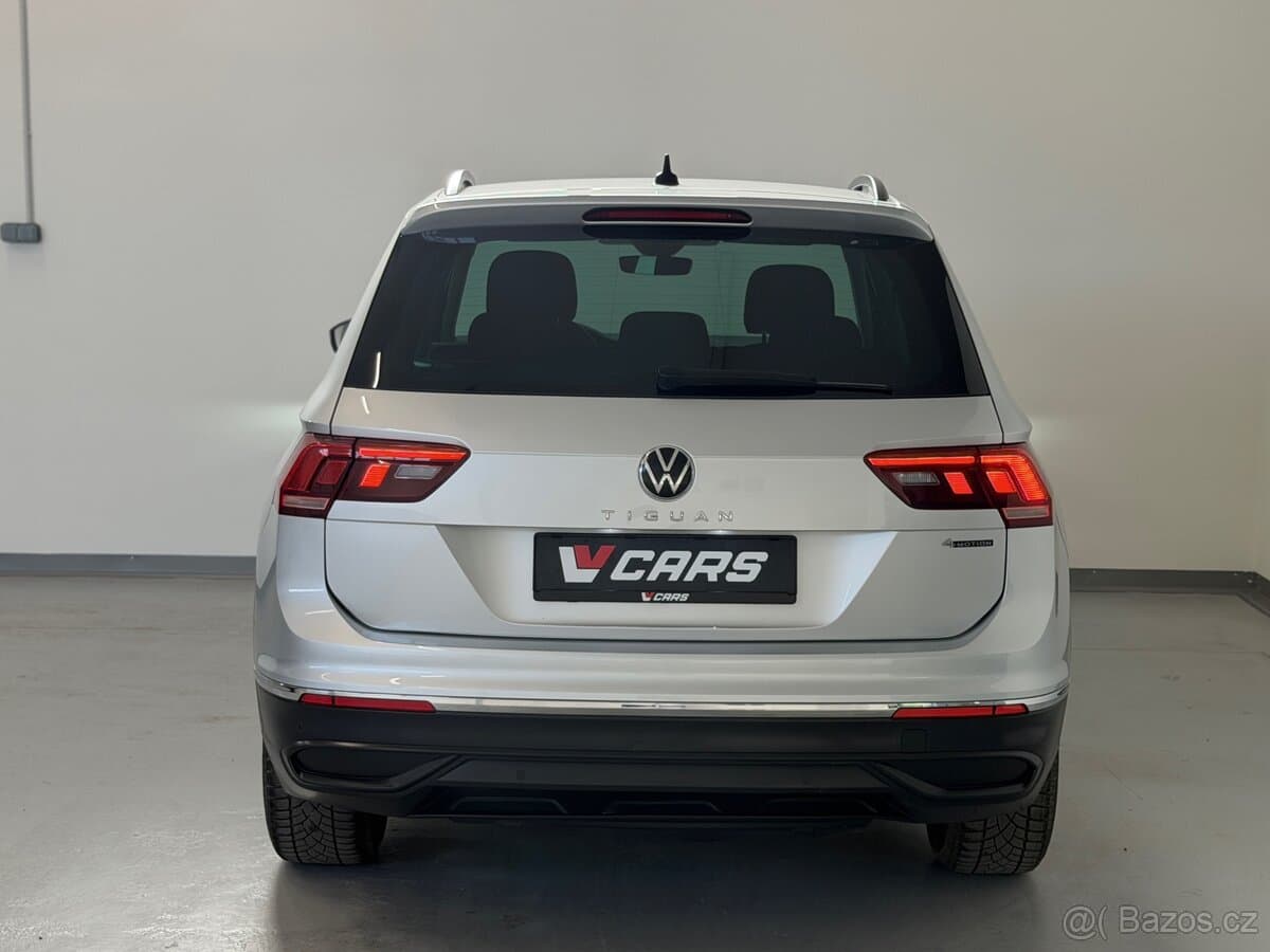 Volkswagen TIGUAN - 9