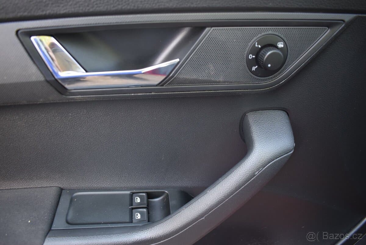 2015 Škoda FABIA - 9