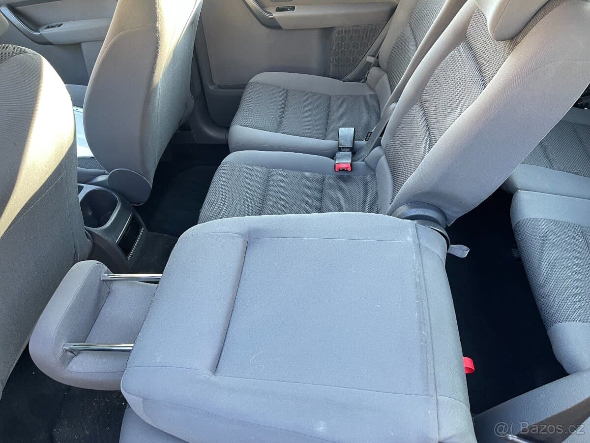 2015 Volkswagen TOURAN - 9