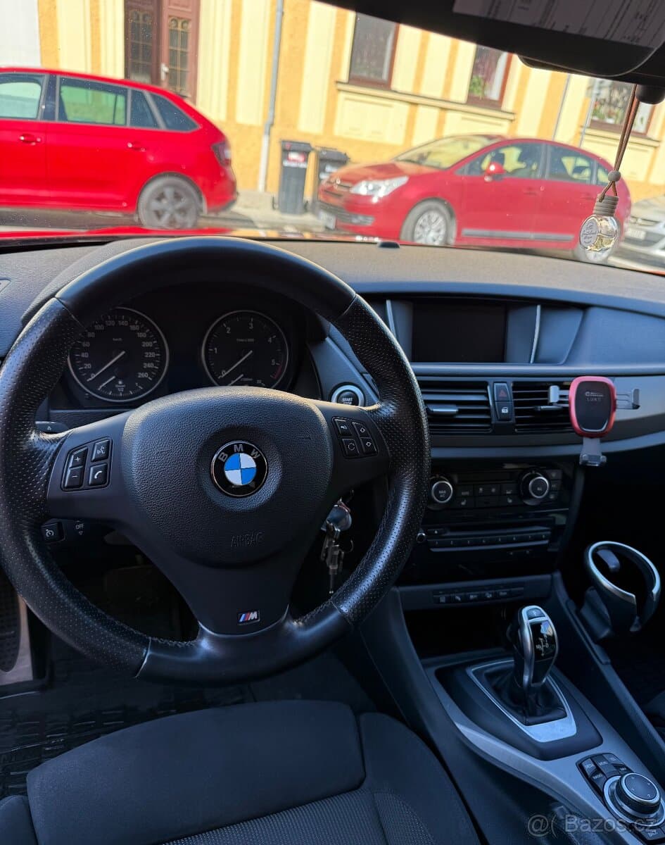 2015 BMW X1 - 9