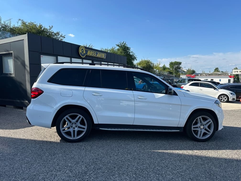 2017 Mercedes-Benz GL - 9