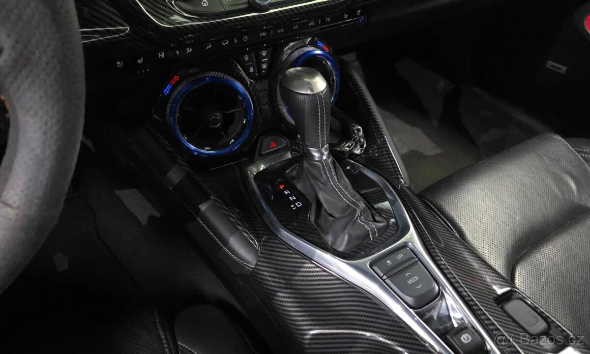 2017 Chevrolet CAMARO - 9