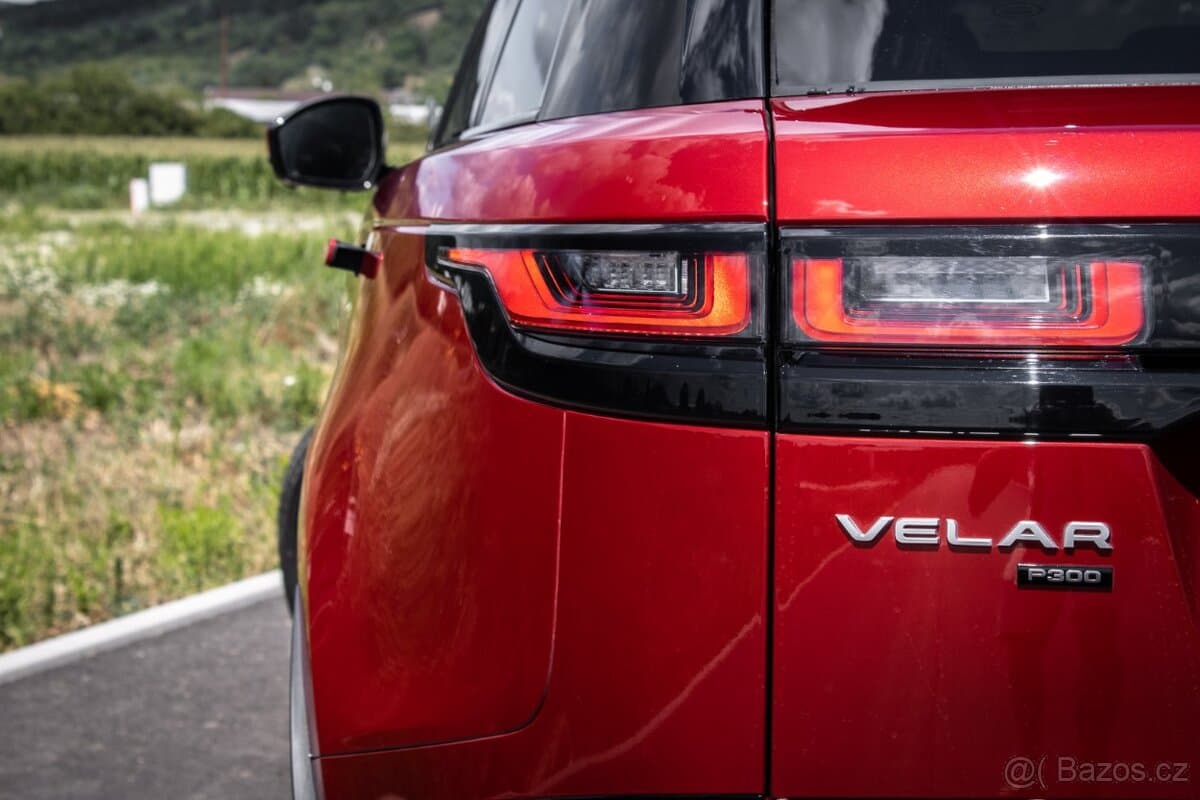 2018 Land Rover RANGE ROVER VELAR - 9
