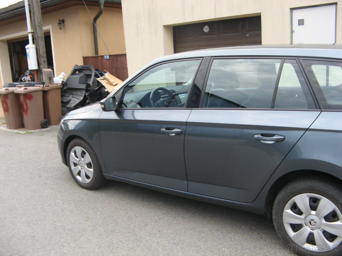2015 Škoda FABIA - 9