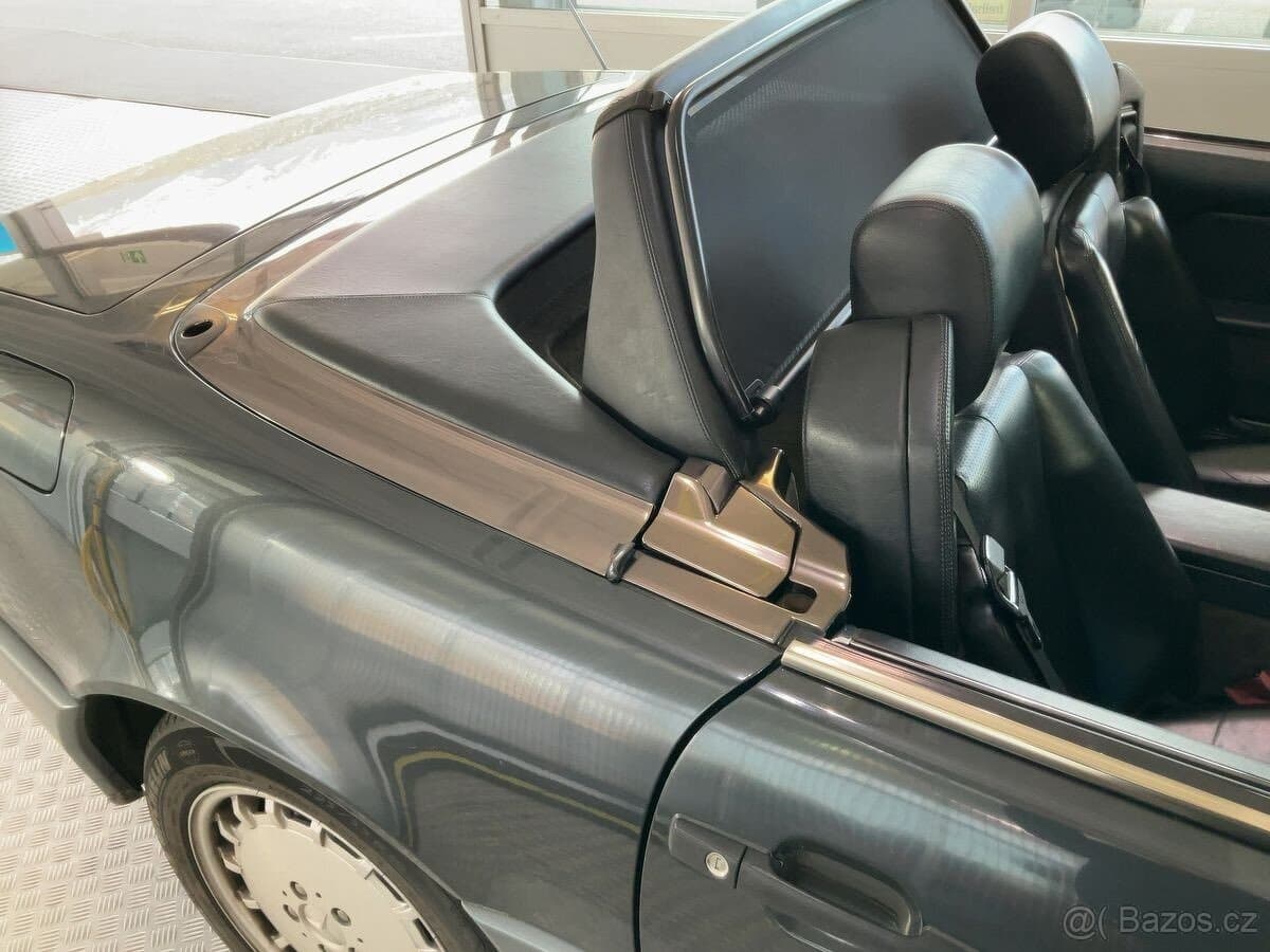 1990 Mercedes-Benz SL - 9