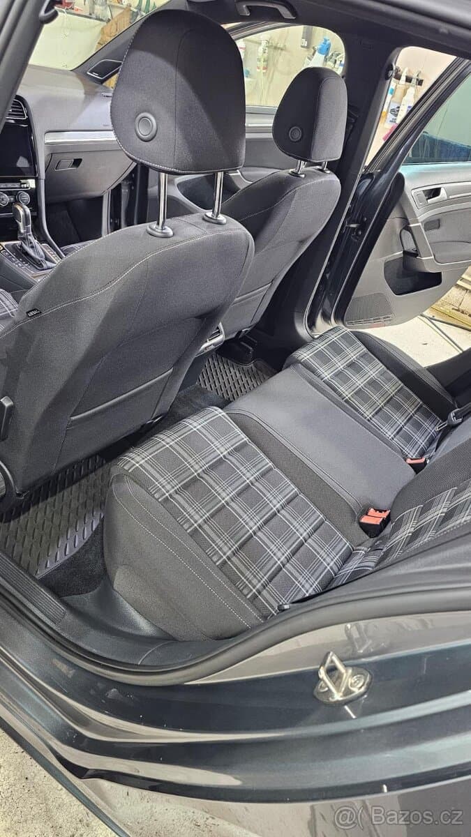 2019 Volkswagen GOLF - 9