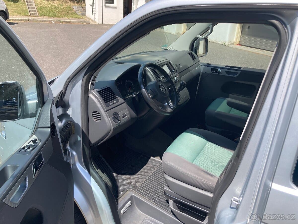 2006 Volkswagen MULTIVAN - 9