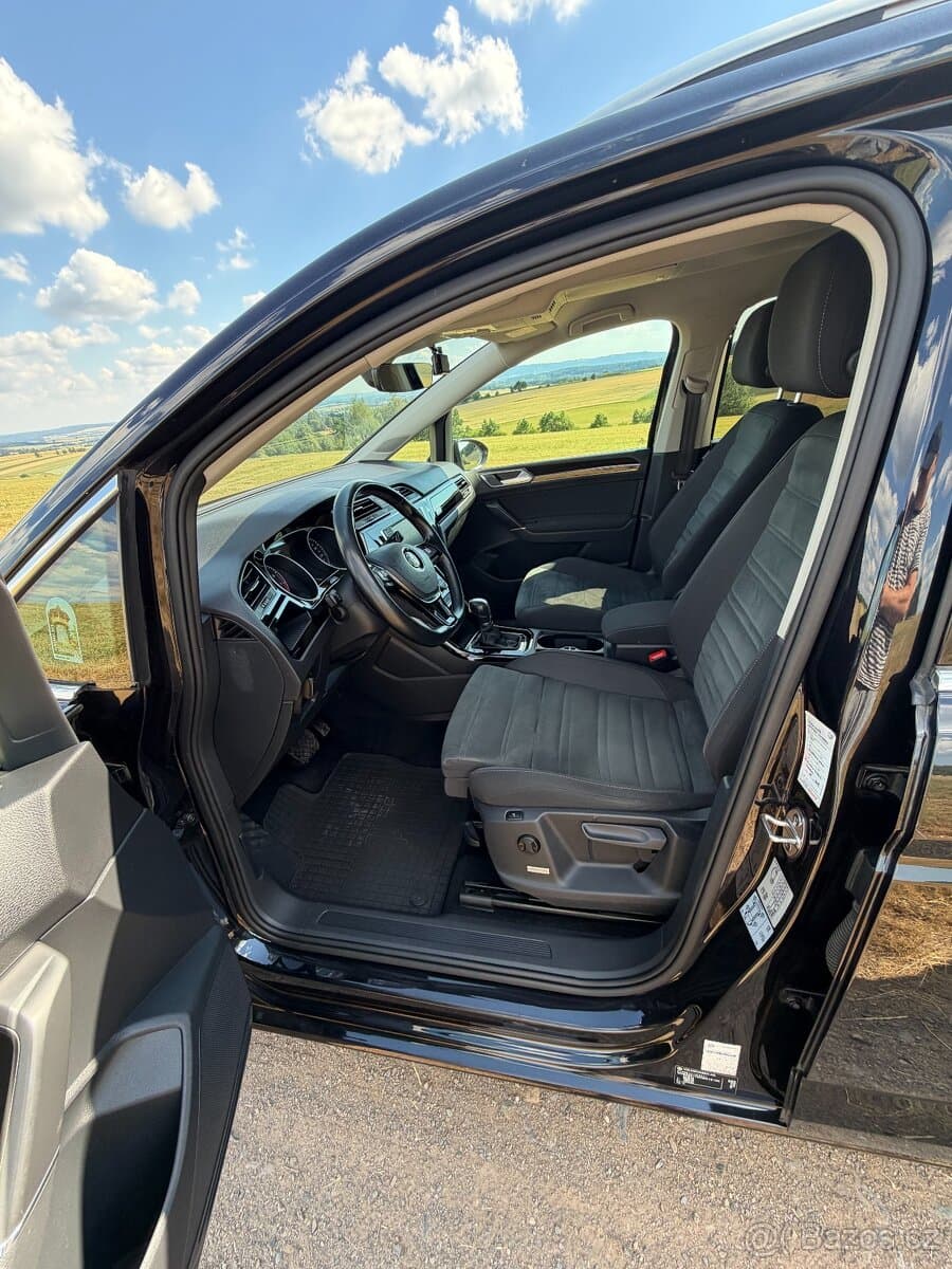 2017 Volkswagen TOURAN - 9