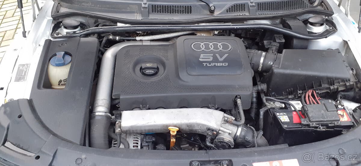 2000 Audi TT - 9