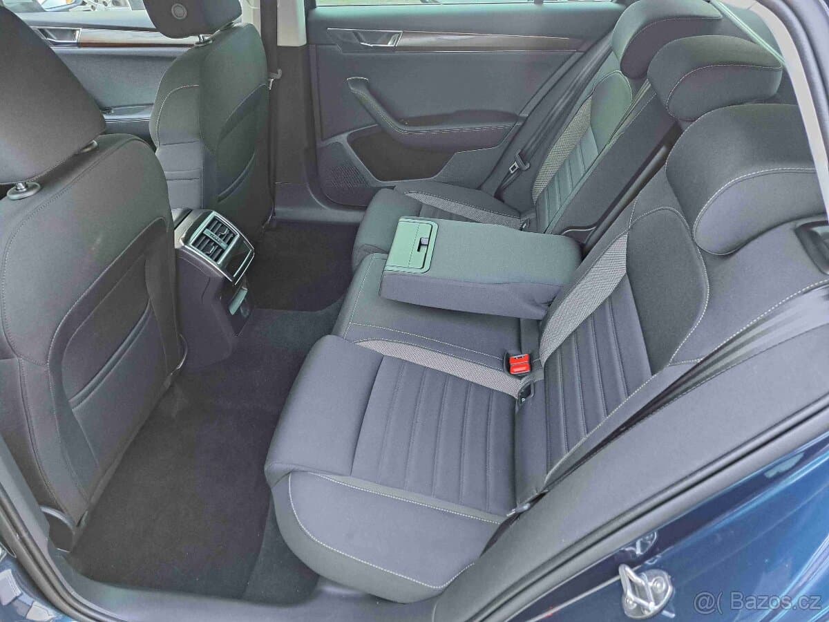 2022 Škoda SUPERB - 9