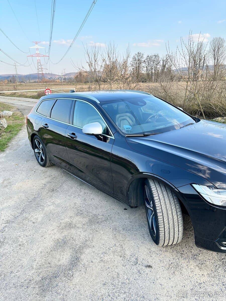 2019 Volvo V90 - 9