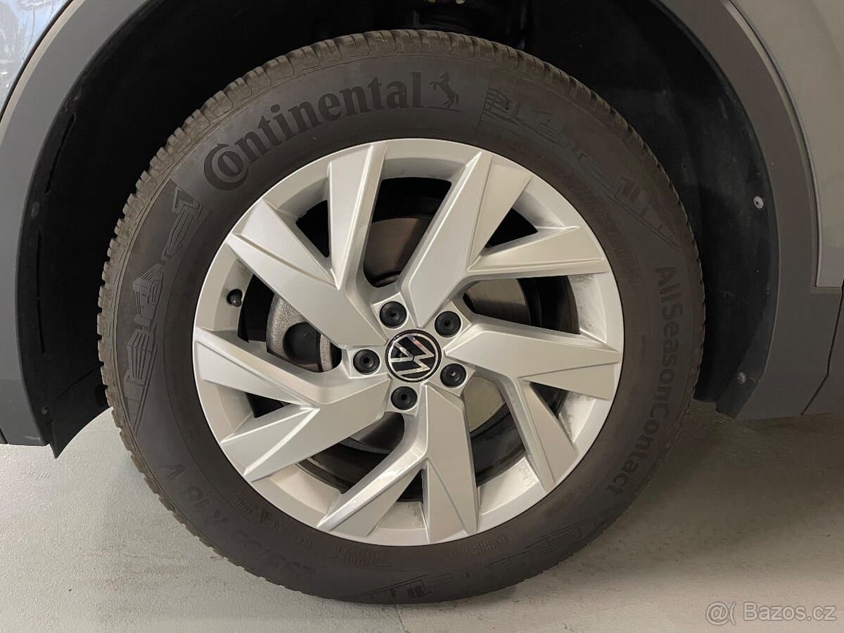 2025 Volkswagen TIGUAN - 9