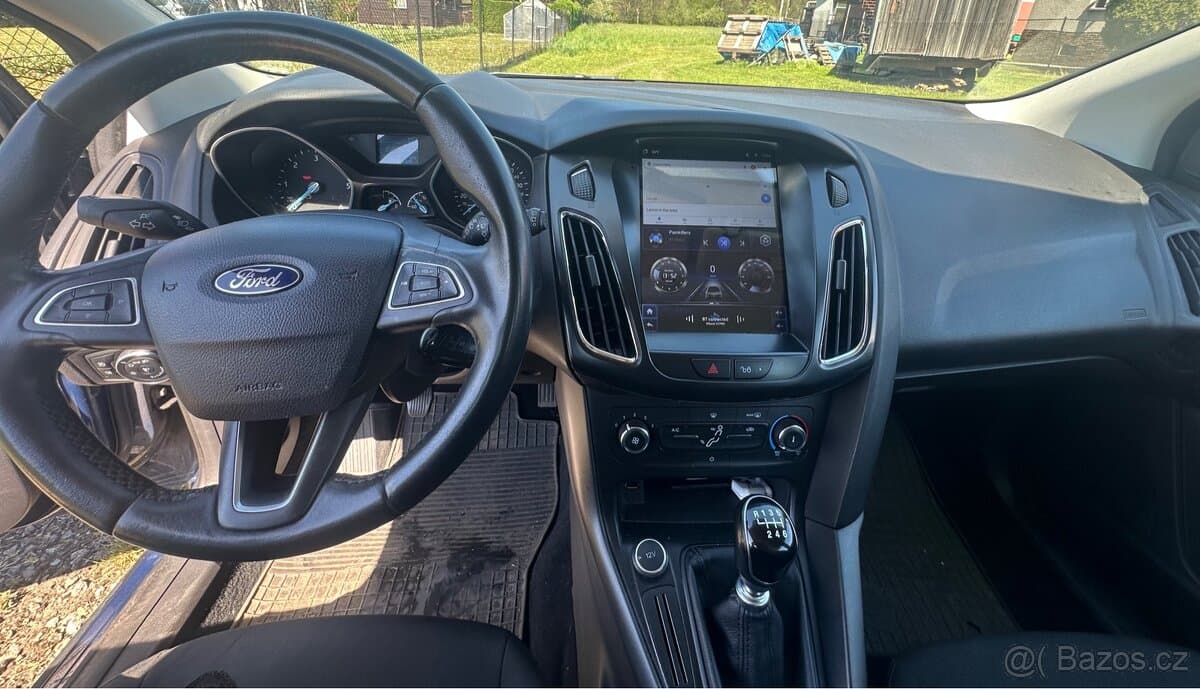 2017 Ford FOCUS - 9