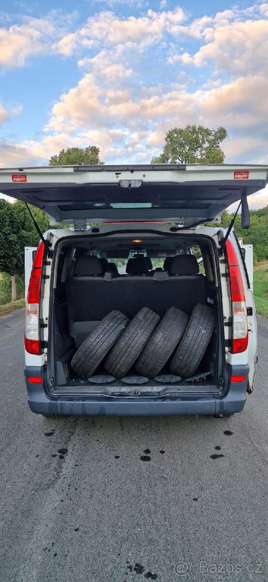 2011 Mercedes-Benz VITO - 9