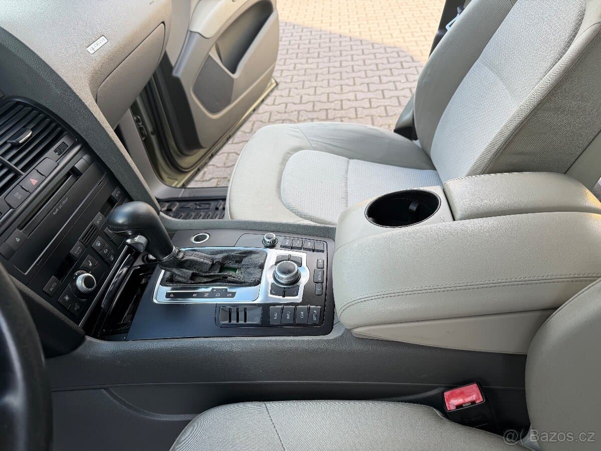 2007 Audi Q7 - 9