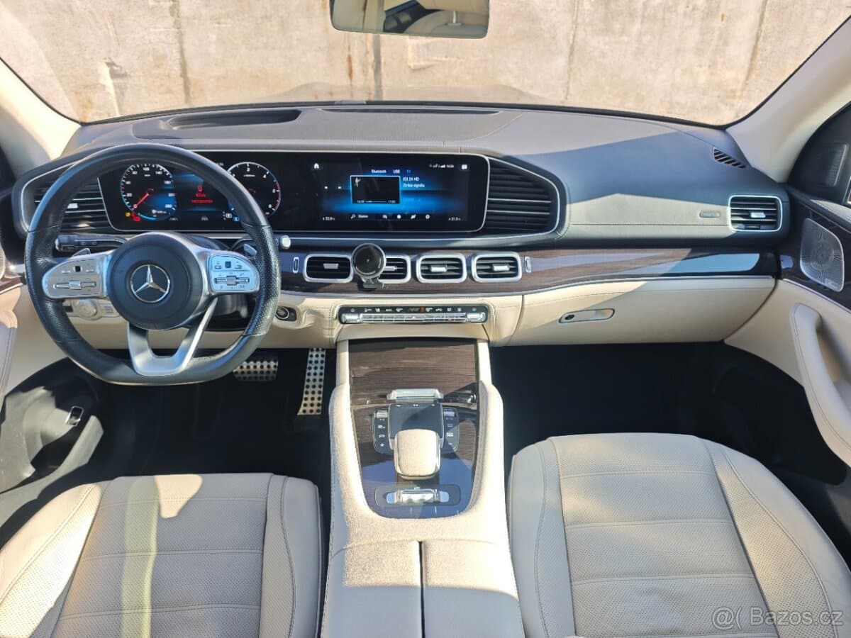 2021 Mercedes-Benz GL - 9