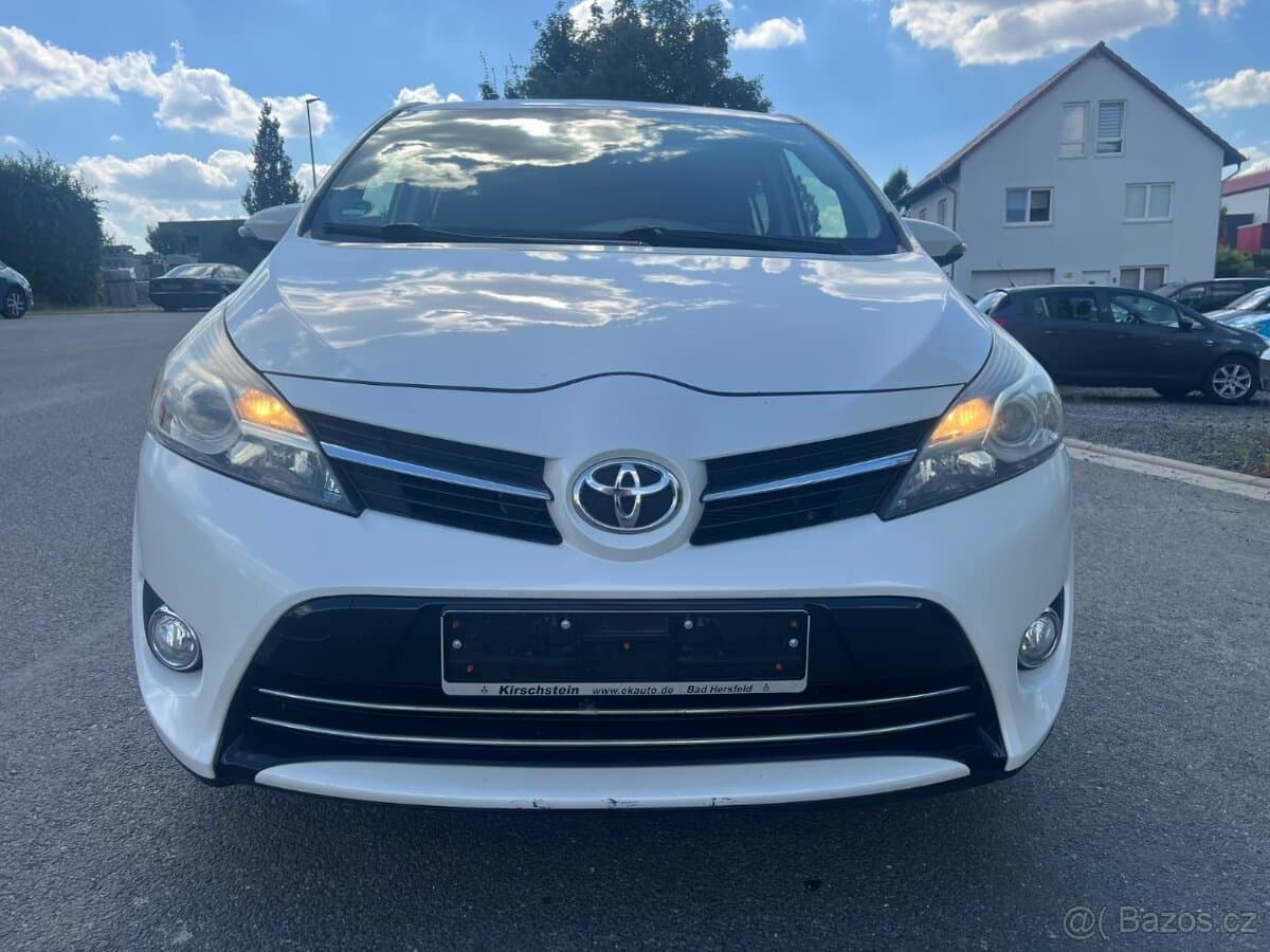2014 Toyota VERSO - 9