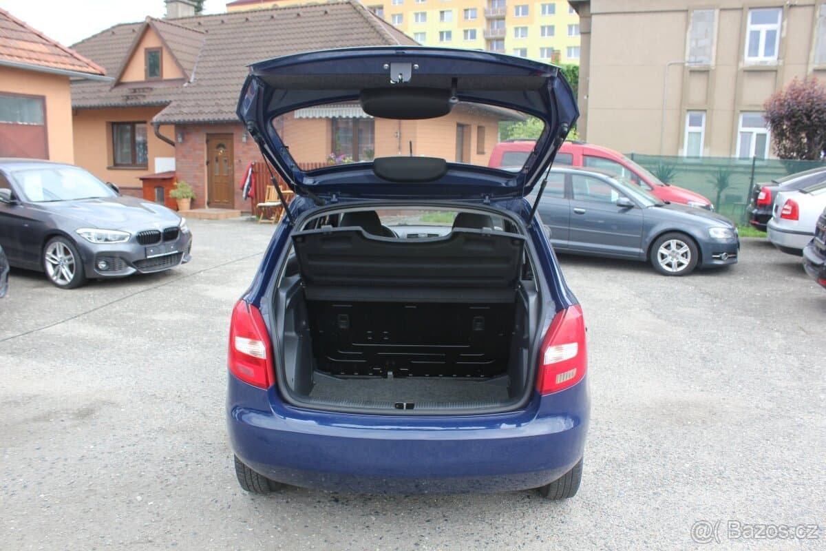 2011 Škoda FABIA - 9