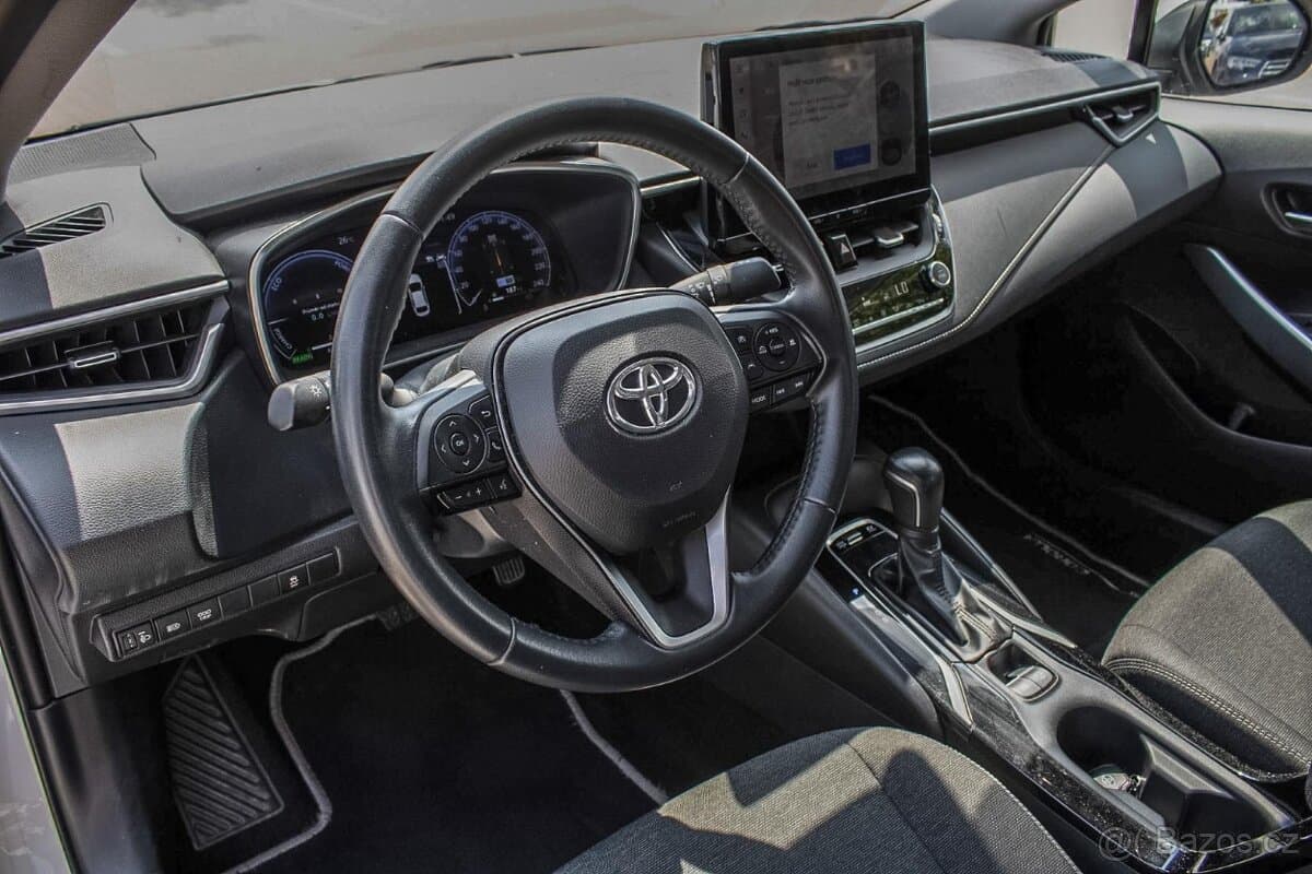 2023 Toyota COROLLA - 9