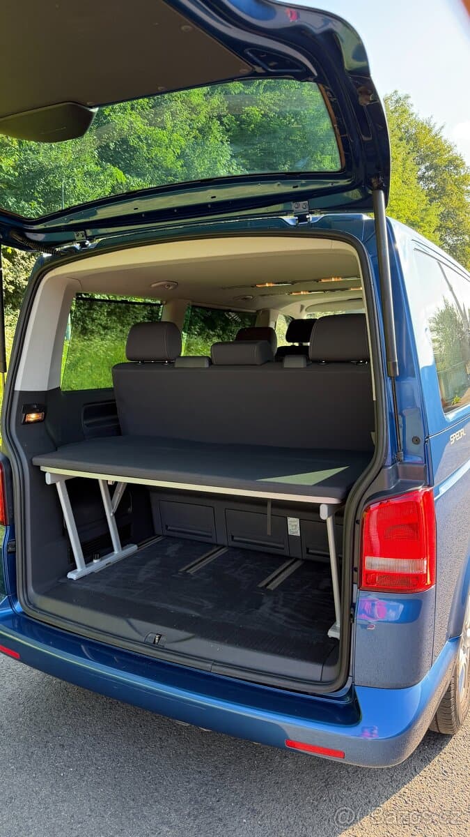 2012 Volkswagen MULTIVAN - 9