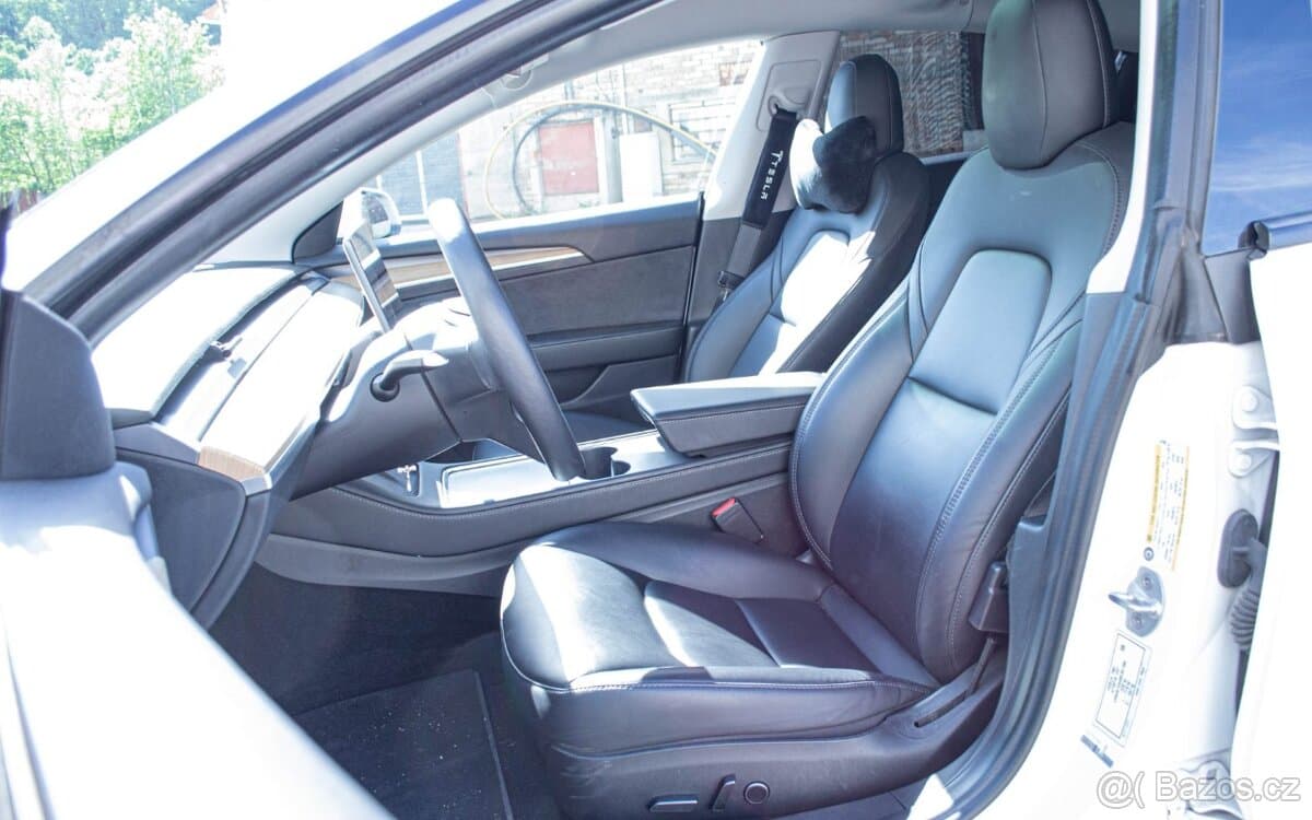 2021 Tesla MODEL 3 - 9