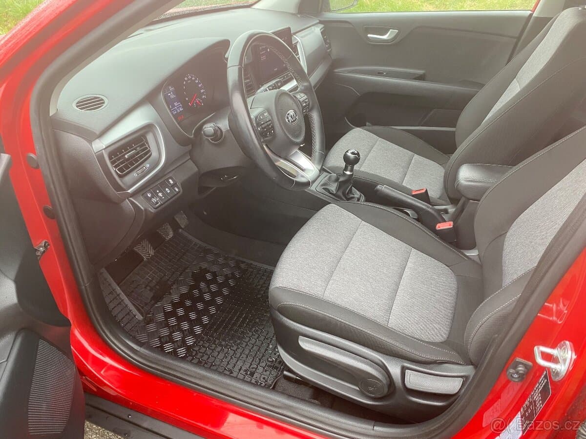 2020 Kia STONIC - 9