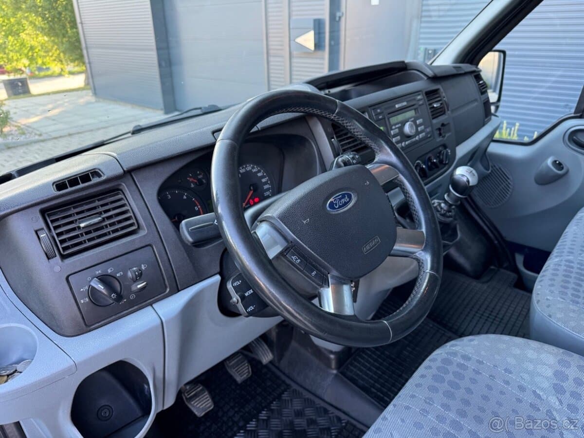 2011 Ford TRANSIT - 9