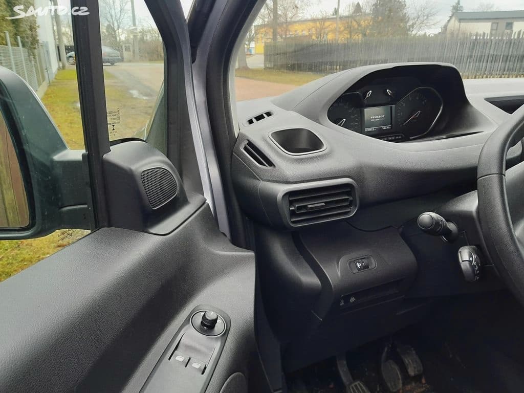 2020 Peugeot RIFTER - 9